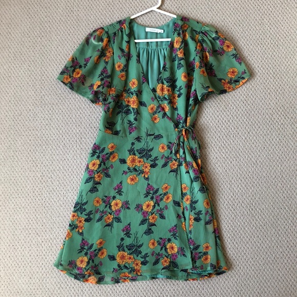 Lush dress - Picture 2 of 5